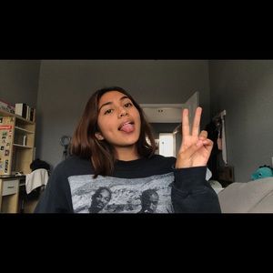 Meet your Posher, Jannely